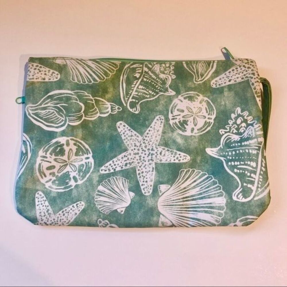 Beach theme cosmetic/toiletries pouch NWOT - Picture 8 of 11